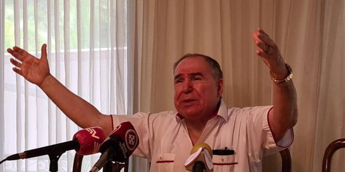 Jueza anuló el proceso contra del expresidente Abdalá Bucaram Ortiz y su hijo Jacobo