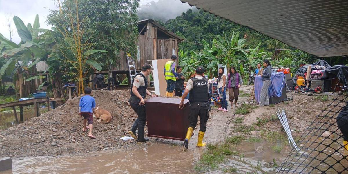 Las intensas lluvias de los últimos seis días dejan más de 2000 afectados en Ecuador