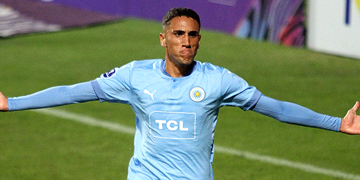 Liga compra el 75% del pase de Scotto