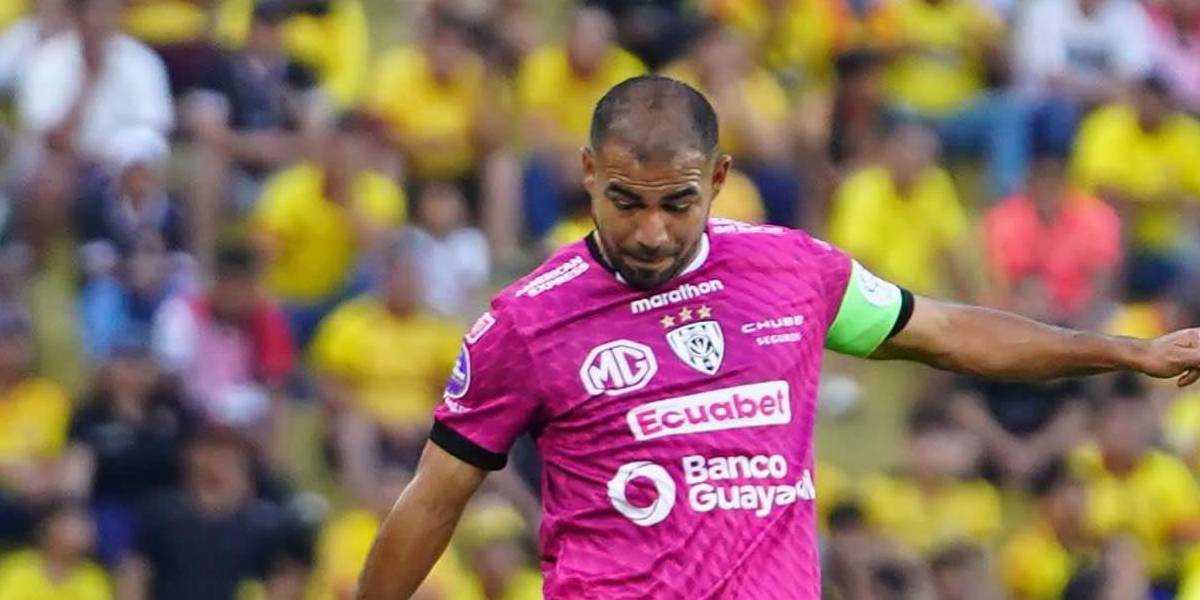 Junior Sornoza quiere renovar su contrato con Independiente del Valle