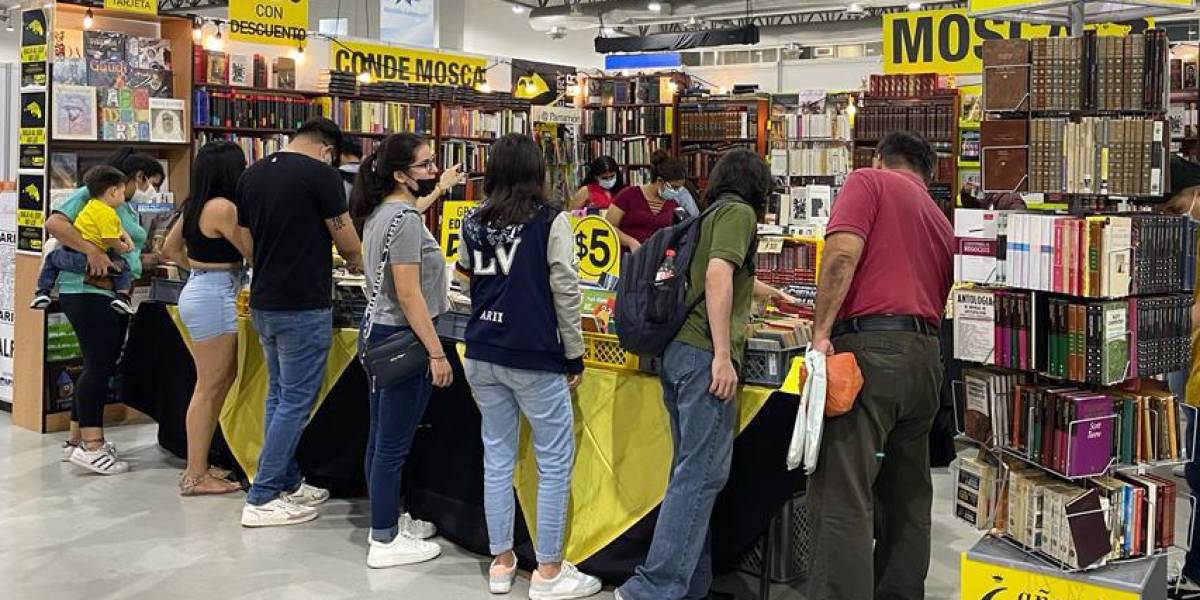 Feria del Libro de Guayaquil cerró con más de 27.000 visitantes en 5 días