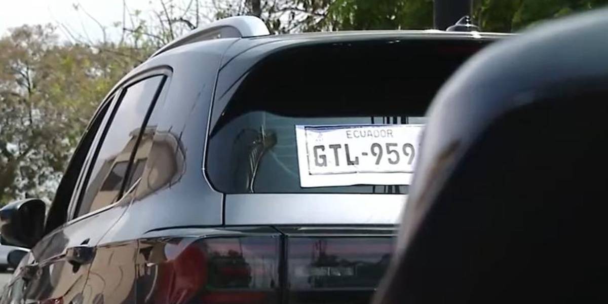 Guayaquil: ATM no dejará circular a vehículos con placas provisionales de papel desde el 1 de noviembre