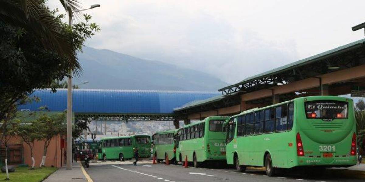 Testimonio de inseguridad: una mujer quedó ensangrentada tras asalto en bus que cubría la ruta Cumbayá-Quito