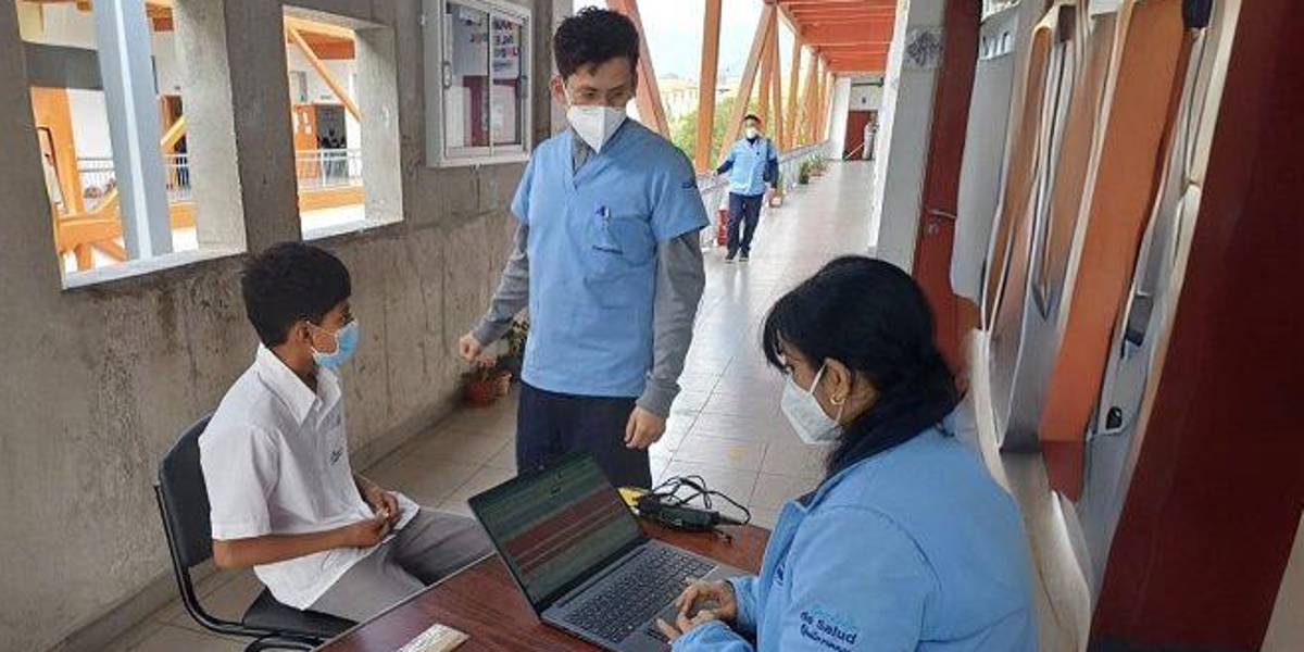 Tosferina en Quito: más de 3 mil estudiantes municipales fueron evaluados