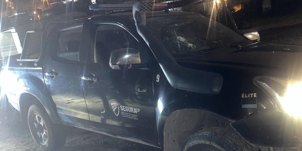 Criminales dispararon en contra de un patrullero policial en Nueva Prosperina, Guayaquil