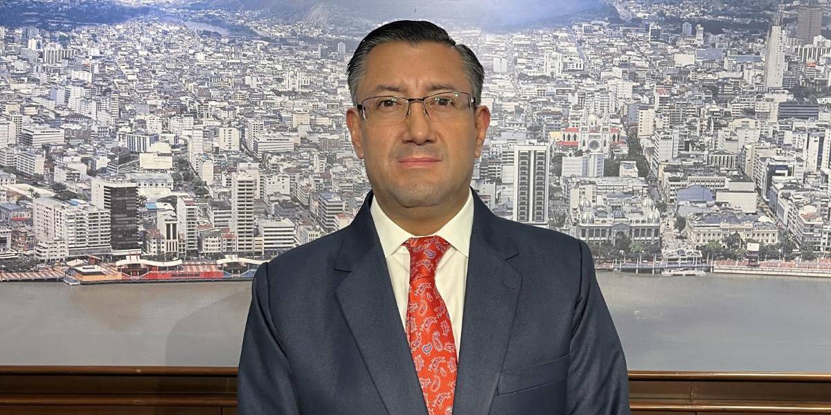 Elecciones Ecuador 2025 | Iván Saquicela, de Democracia Sí, promete integrar rectores y jóvenes en su gabinete presidencial