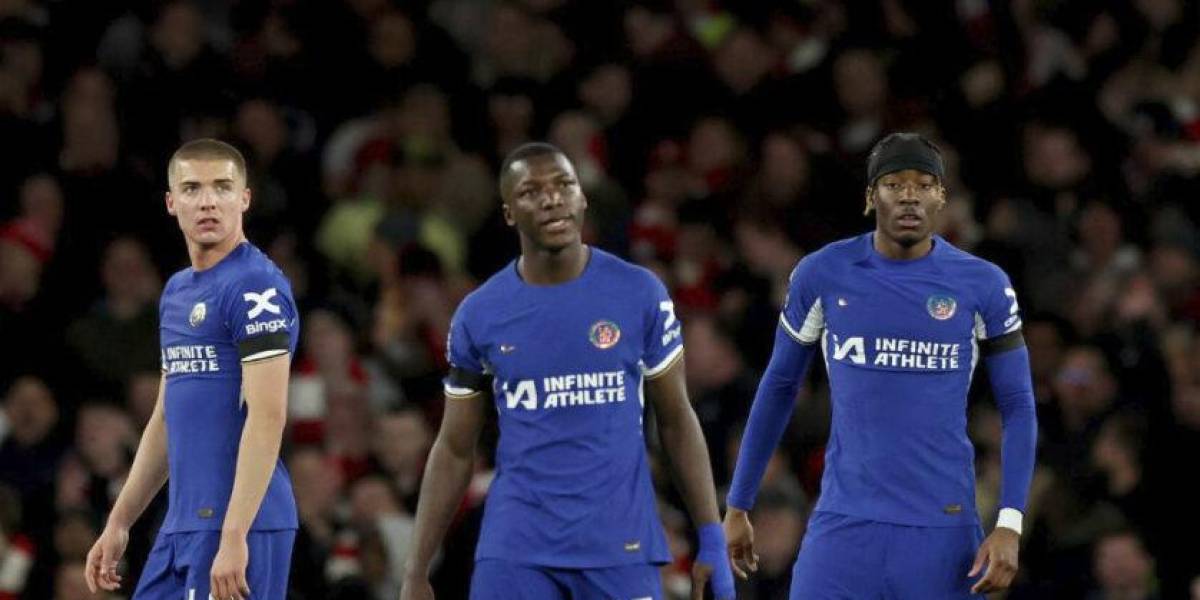 El Chelsea perdió 5-0 ante el Arsenal con un flojo partido de Moisés Caicedo.