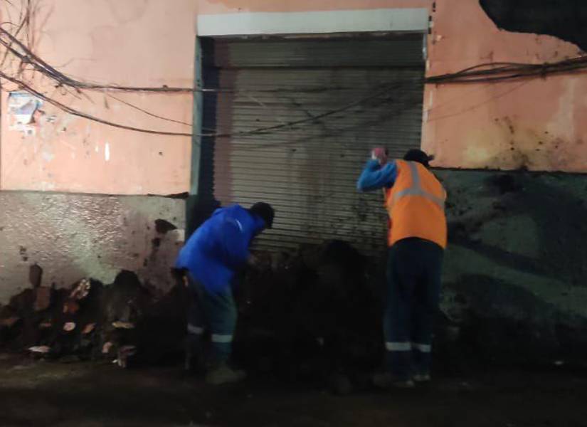 Imagen de la vivienda patrimonial que colapsó en el Centro Histórico de Quito.