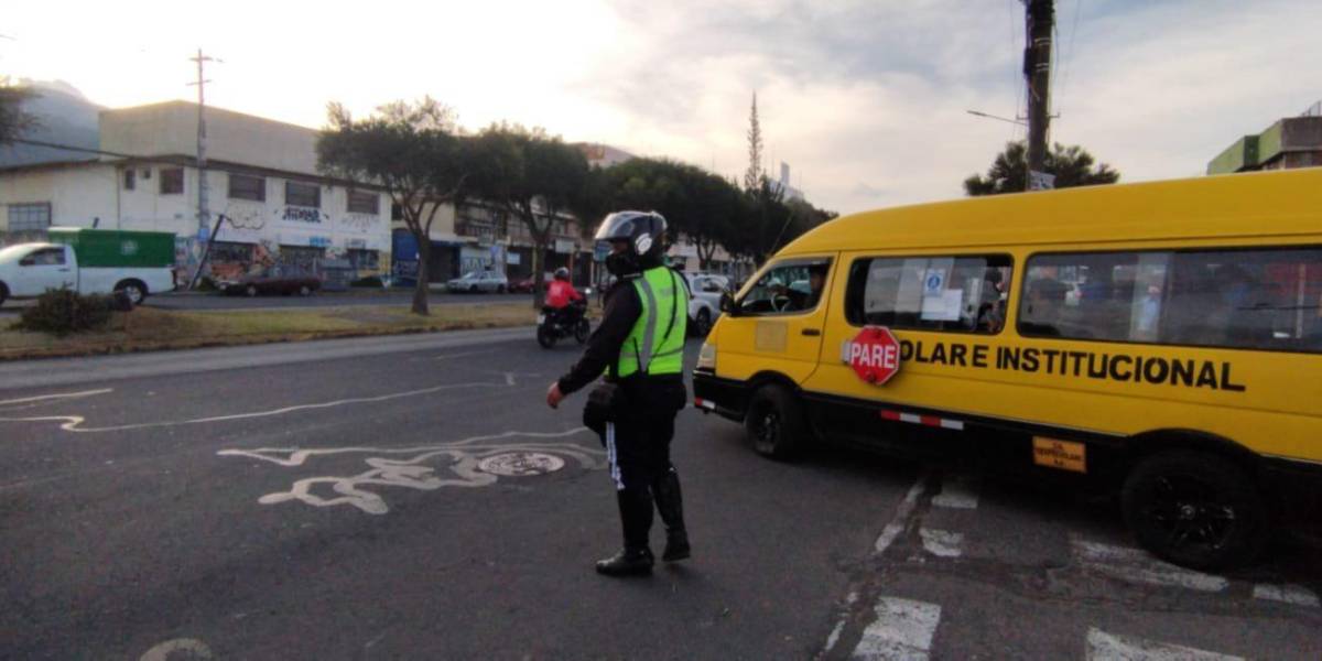 Pico y placa en Quito: las restricciones de movilidad para este viernes 25 de agosto