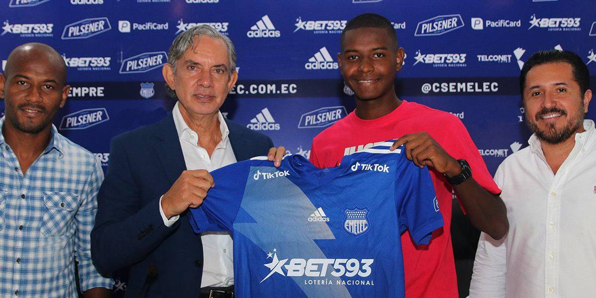 Hijo de Óscar Bagüí, citado a la pretemporada de Emelec en Argentina