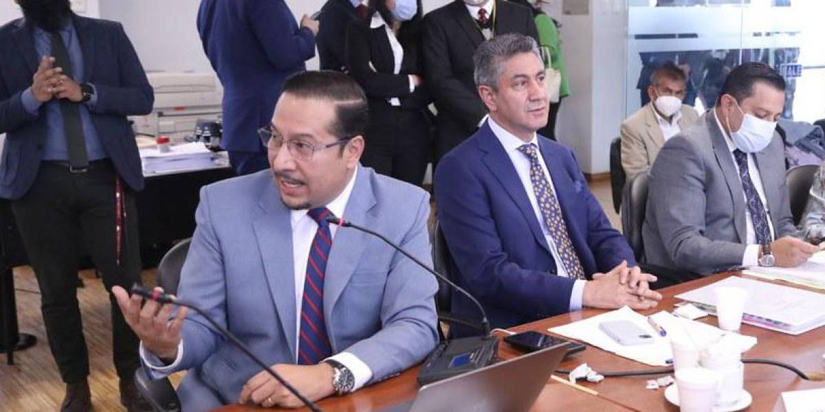 Hernán Ulloa y Fausto Murillo acatarán orden de Corte Constitucional; CPCCS queda acéfalo y sin vocales