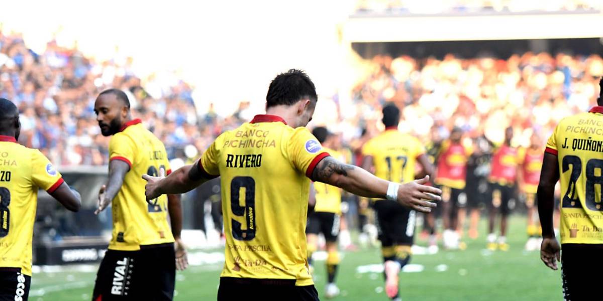 Hinchas de Barcelona SC ingresaron de infiltrados al Clásico del Astillero en el estadio George Capwell