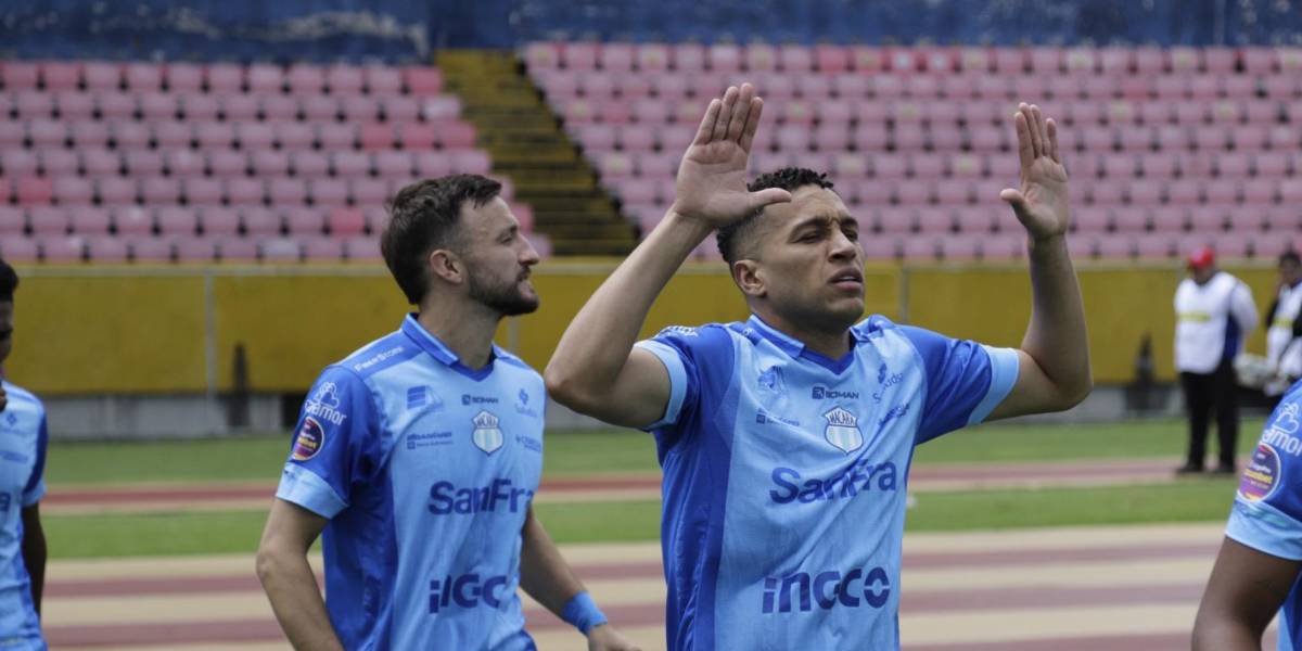 El entrenador del Macará pidió sumar socios para fichar un nuevo delantero