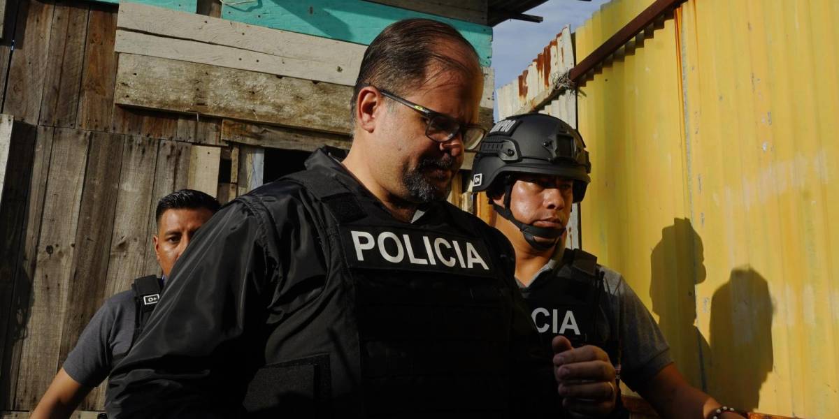 El ministro del Interior confirma la detención de un hombre que amenazó al presidente Daniel Noboa