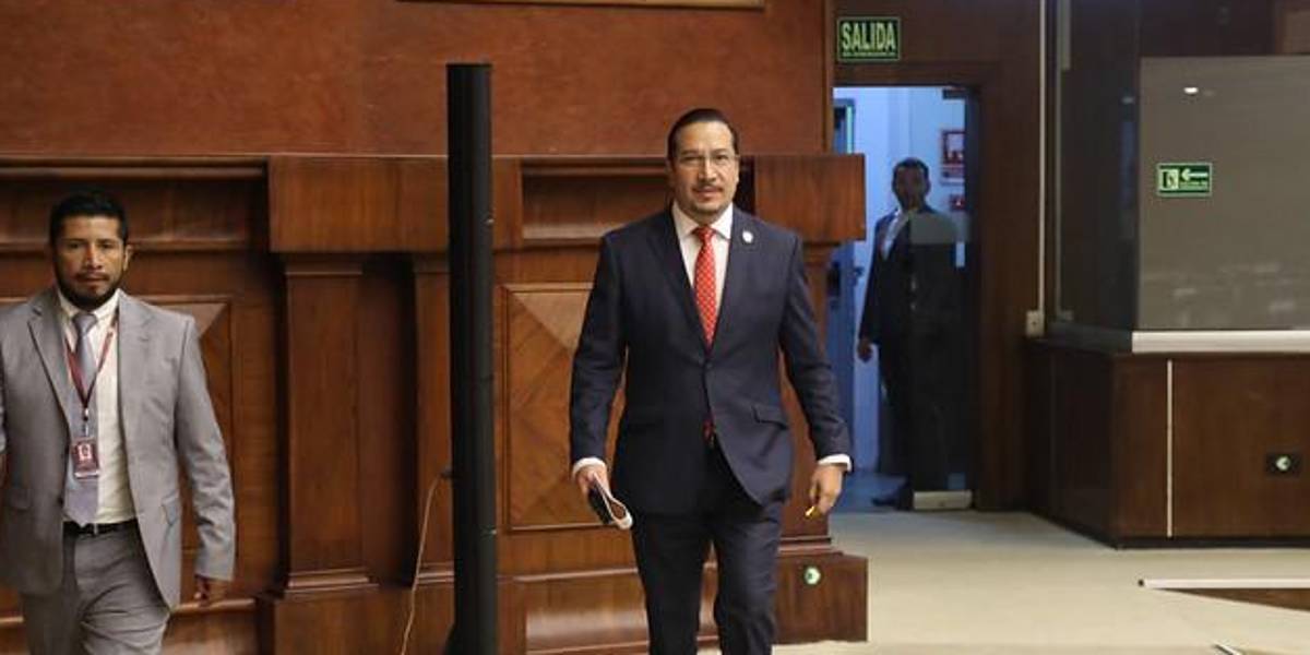 Juez acepta a trámite acción de protección por juicio político y destitución de cuatro vocales del Consejo de Participación