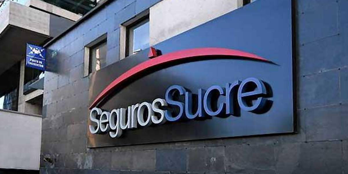 Lasso ordena la liquidación voluntaria de Seguros Sucre