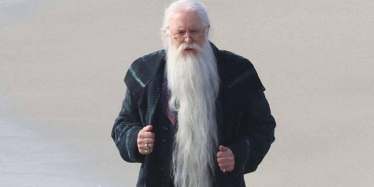 Filtran las primeras imágenes del nuevo Albus Dumbledore de la serie de Harry Potter