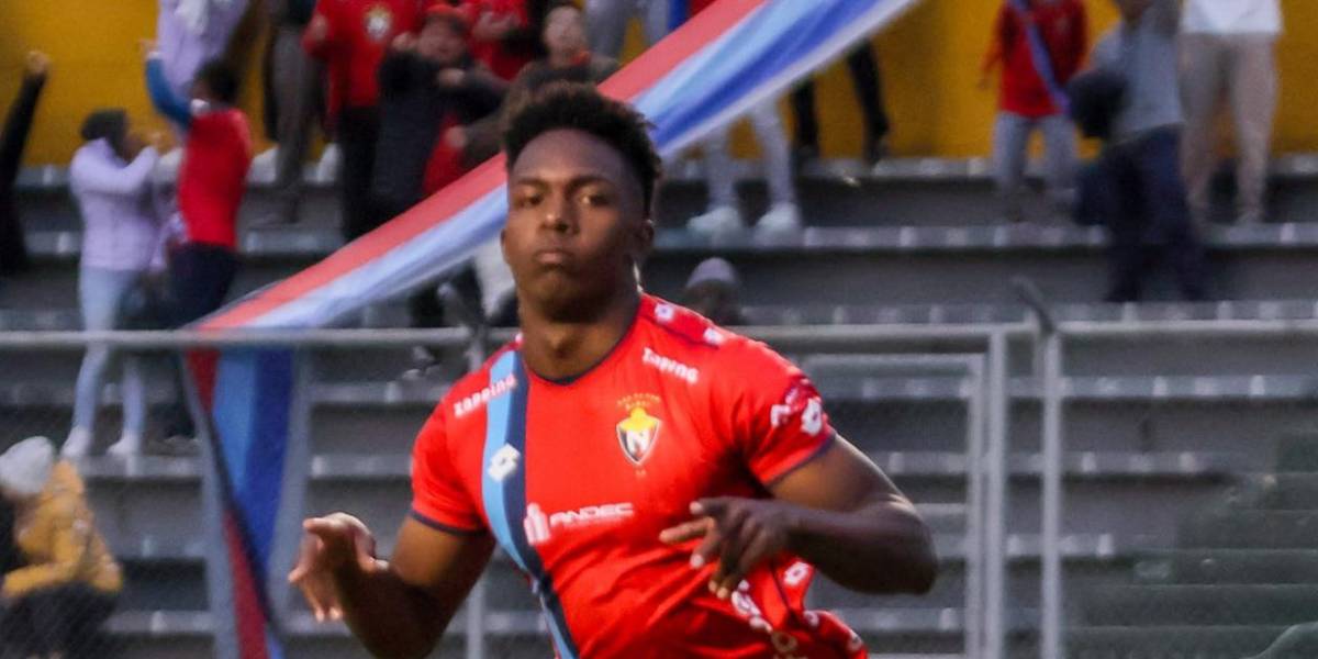 Djorkaeff Reasco: “No esperé que Joao Quiñónez vaya con el codo... me partió la muela”