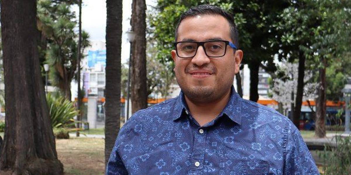 Quito: ¿Quién es Alejandro López Valarezo, el nuevo cronista de la ciudad?