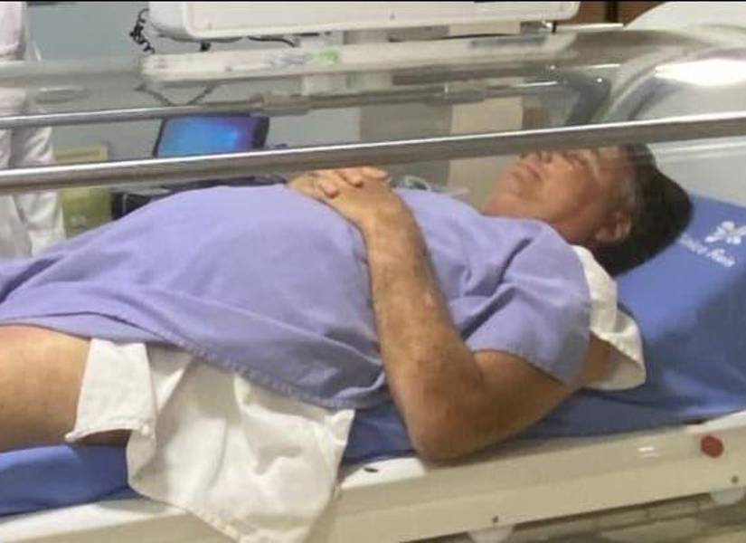 El Expresidente responde bien a los antibióticos, aseguró su hijo.