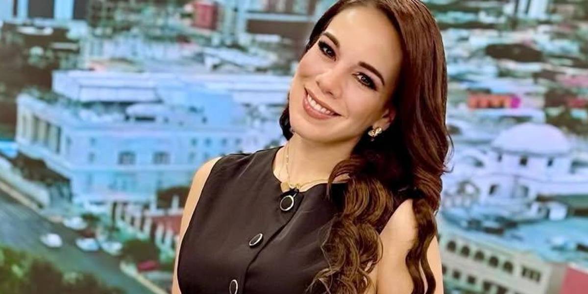 La periodista Débora Estrella compartió su último vuelo en redes antes de un fatal accidente en México