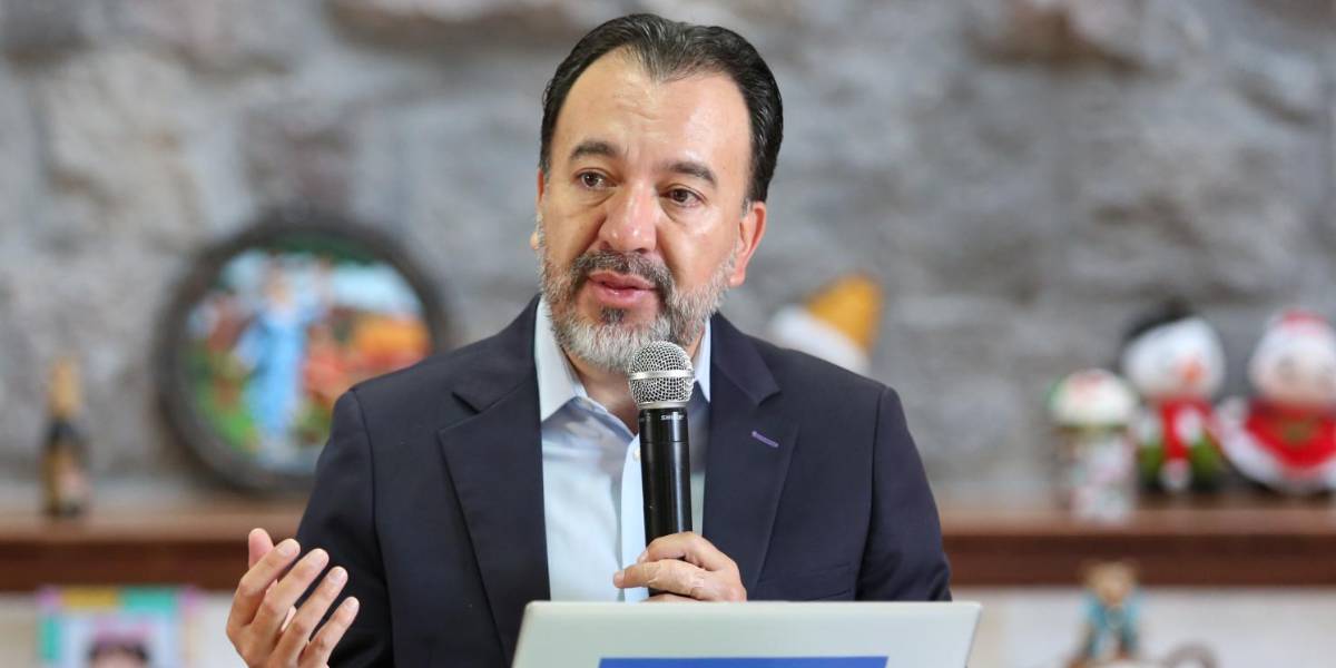 Quito: Pabel Muñoz pide al Gobierno que las clases vuelvan a la normalidad