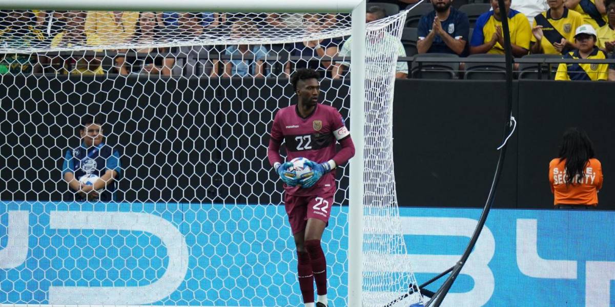 Alexander Domínguez: “El hincha ecuatoriano siempre apoya a su selección, adonde vamos es el jugador número 12”