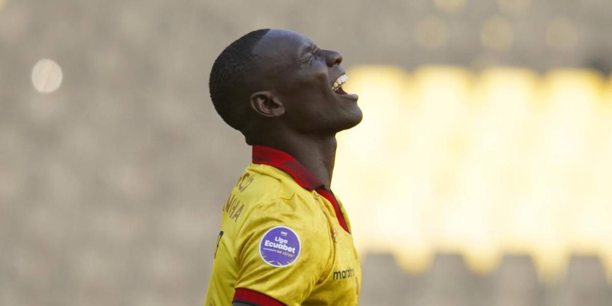 Ismael Rescalvo solo ha ganado dos de 11 partidos con Barcelona SC de local