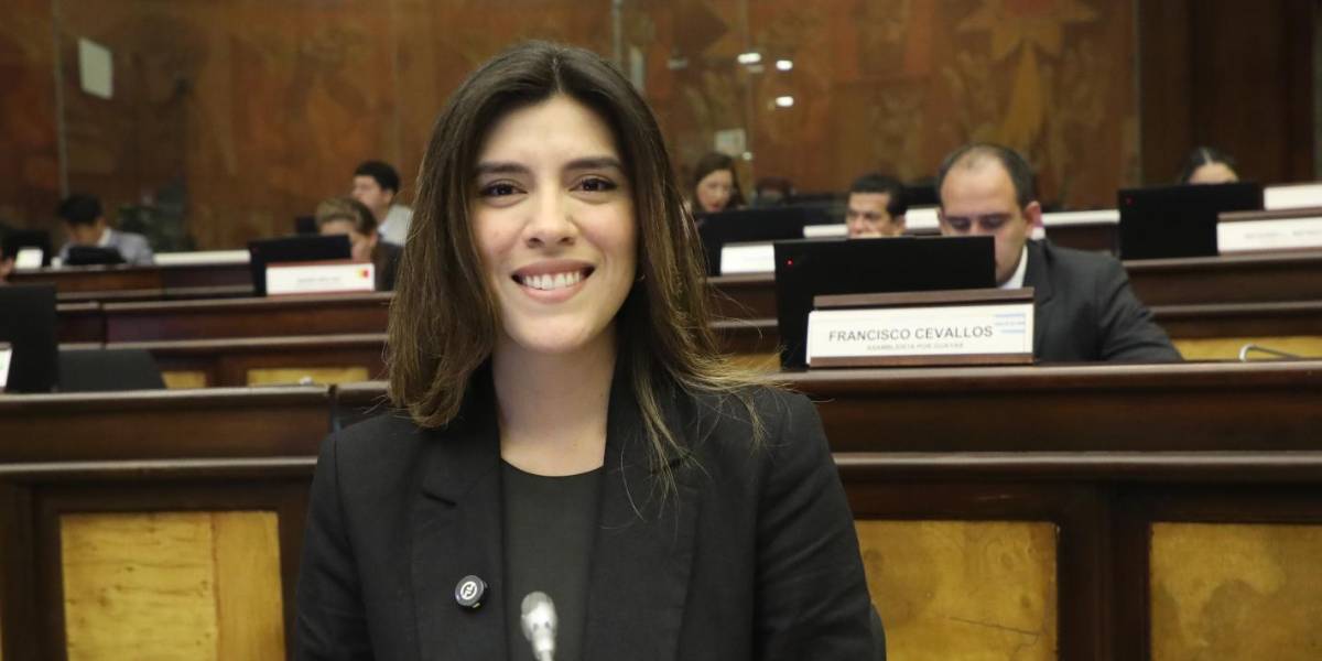 Valentina Centeno estudiará en Estados Unidos y dejará temporalmente la Asamblea