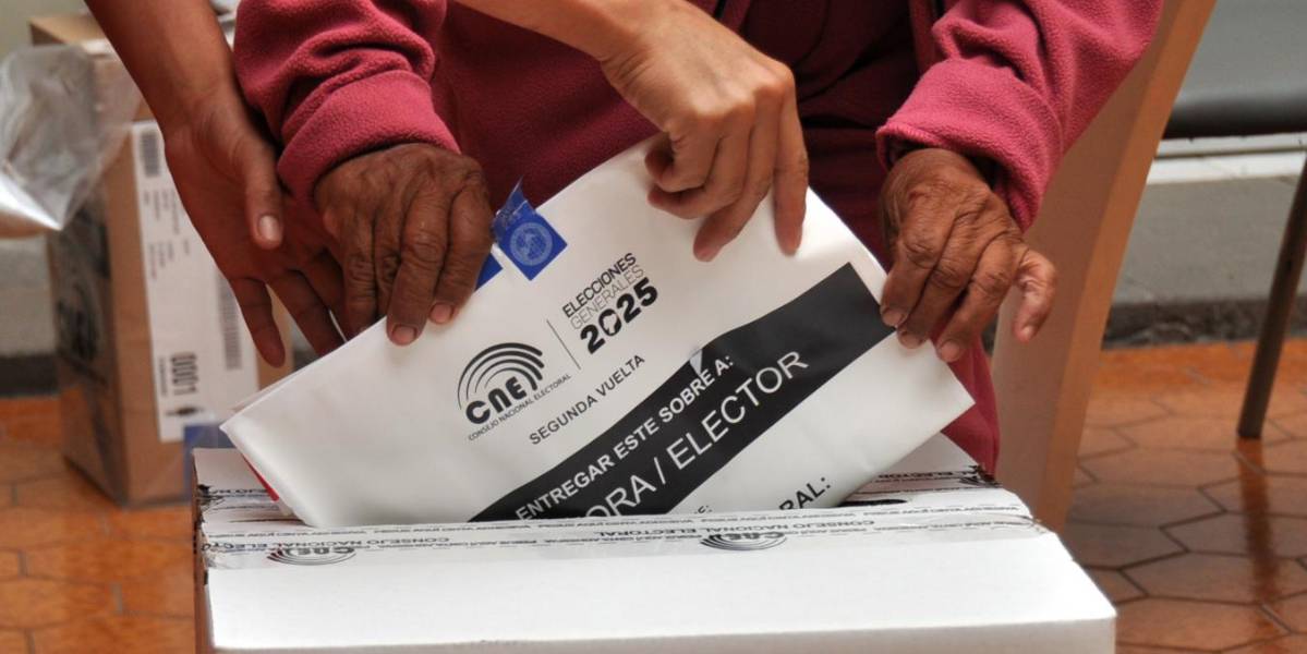 Voto en casa: 537 personas votaron este 11 de abril