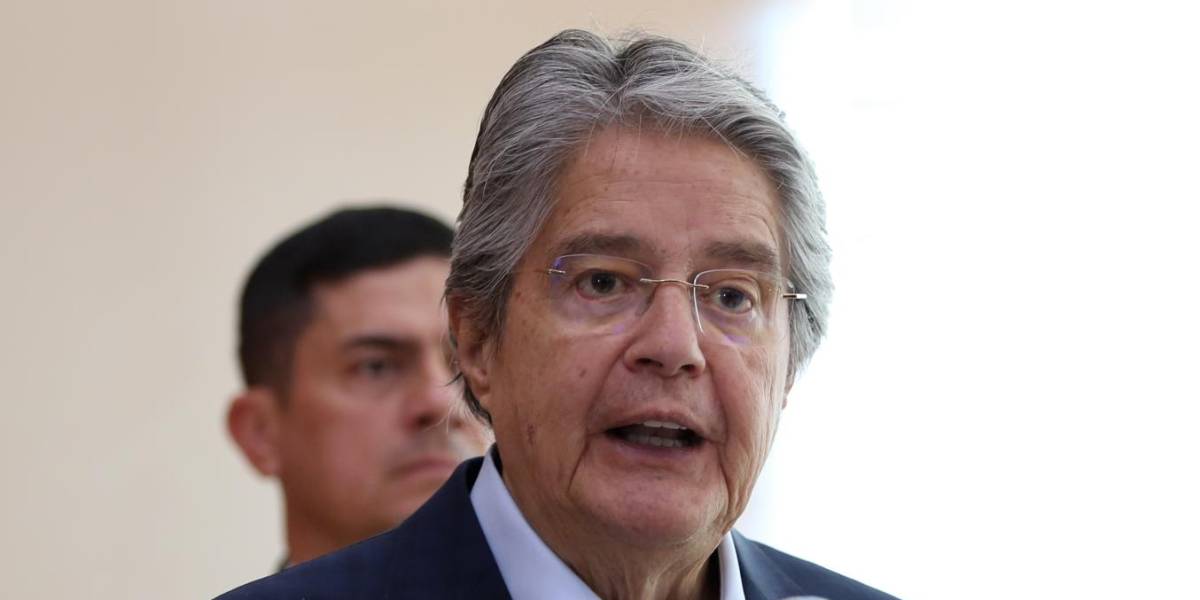 Presidente Guillermo Lasso anuncia que ya se recibe energía eléctrica desde Perú