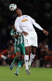 Raja Casablanca deja a Ronaldinho sin mundial