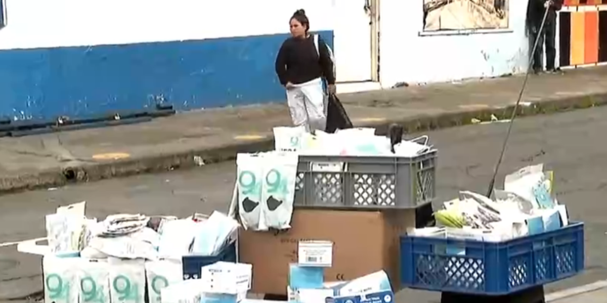 Tosferina en Ecuador: el Gobierno anuncia controles para evitar el incremento del precio de las mascarillas