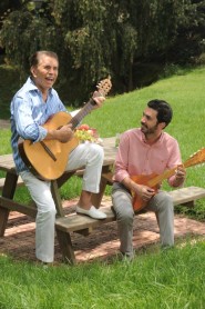 Conoce a los padres de Ecuavisa