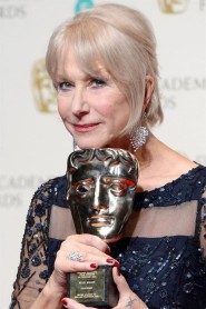 Príncipe William entregó el Bafta honorario a Helen Mirren