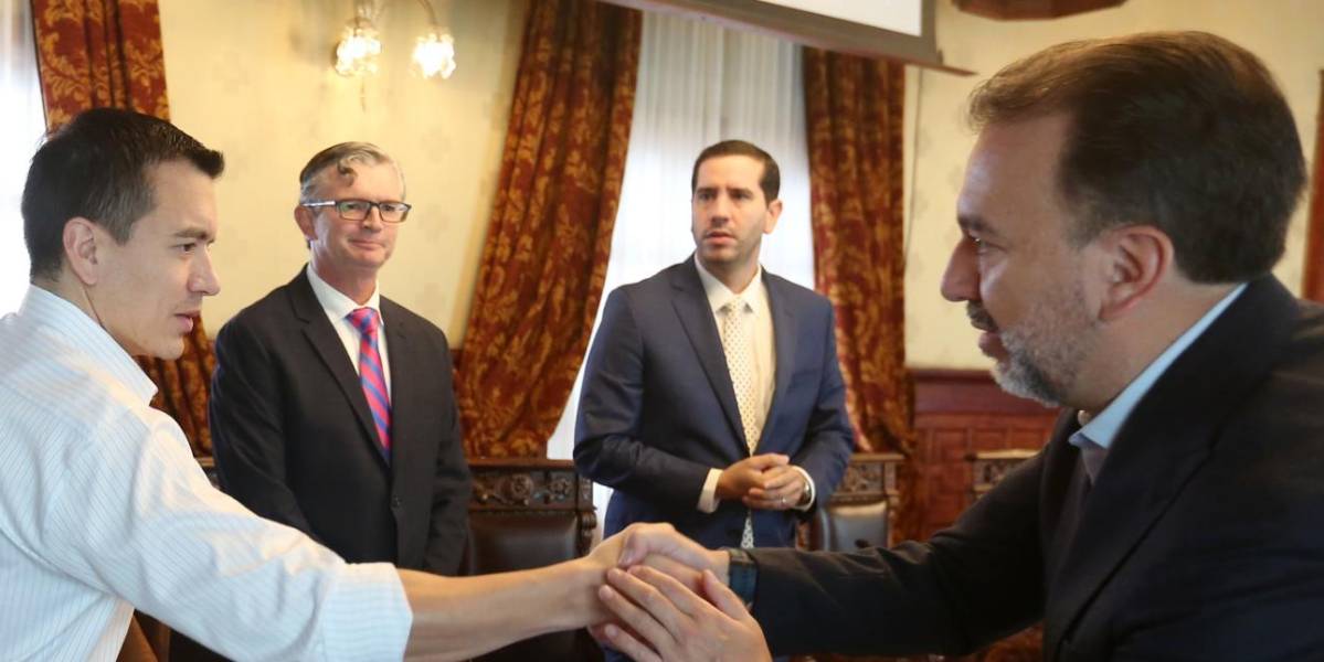 Seis momentos que marcan la tensa relación entre el alcalde Pabel Muñoz y el presidente Daniel Noboa