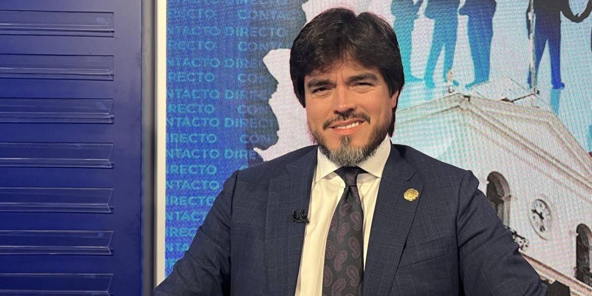 El ministro de Gobierno, José De la Gasca, anuncia fase de reconciliación y prioriza Asamblea Constituyente