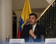 Aquiles Álvarez, alcalde de Guayaquil, durante la reunión de alcaldes de con ministros en Carondelet.