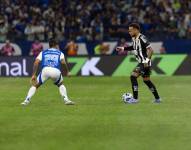 Neymar Jr en el partido contra Cruzeiro por la fecha 19 del Brasileirao.