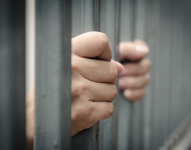 Imagen referencial de una persona detenida.