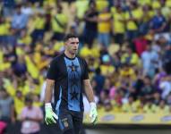 Dibu Martínez criticó a Wilmar Roldán por su actuación.