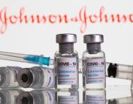 En un comunicado, J&amp;J dijo que entregó a la Administración de Alimentos y Fármacos (FDA, en inglés) resultados positivos de sus ensayos sobre la dosis de refuerzo de su vacuna monodosis, inoculada tanto dos meses como seis meses después de la primera.