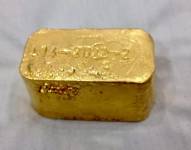 Imagen de un lingote de oro incautado por la Fiscalía General del Estado.
