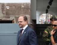 Quito, lunes 20 de octubre del 2025. John Reimberg en los exteriores del Palacio de Carondelet.