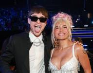 Karol G y Peso Pluma en los Premios Billboard