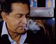 En un video aparece el expresidente Lucio Gutiérrez fumando, lo que él aclaró era CBD.