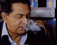 En un video aparece el expresidente Lucio Gutiérrez fumando, lo que él aclaró era CBD.