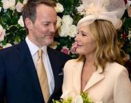 Kim Catrall y su esposo, Russel Thomas.