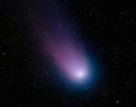Foto referencial de un cometa en el espacio