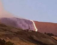 Imagen del avance del fuego en la Reserva Ecológica El Ángel.